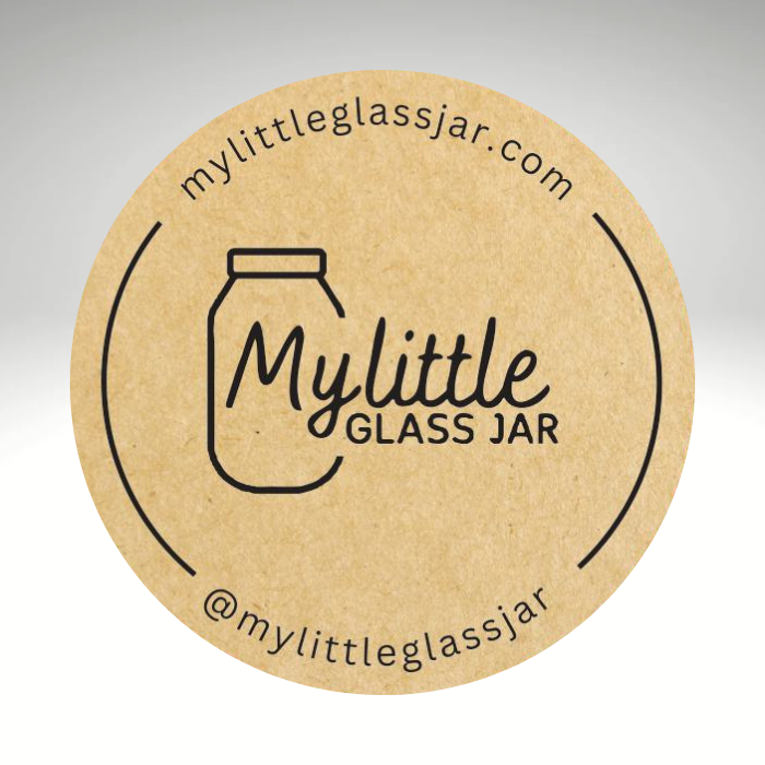 Our Kraft Labels on Rolls are produced using 100% recycled materials, including post-consumer waste paper and responsibly sourced natural fibers.